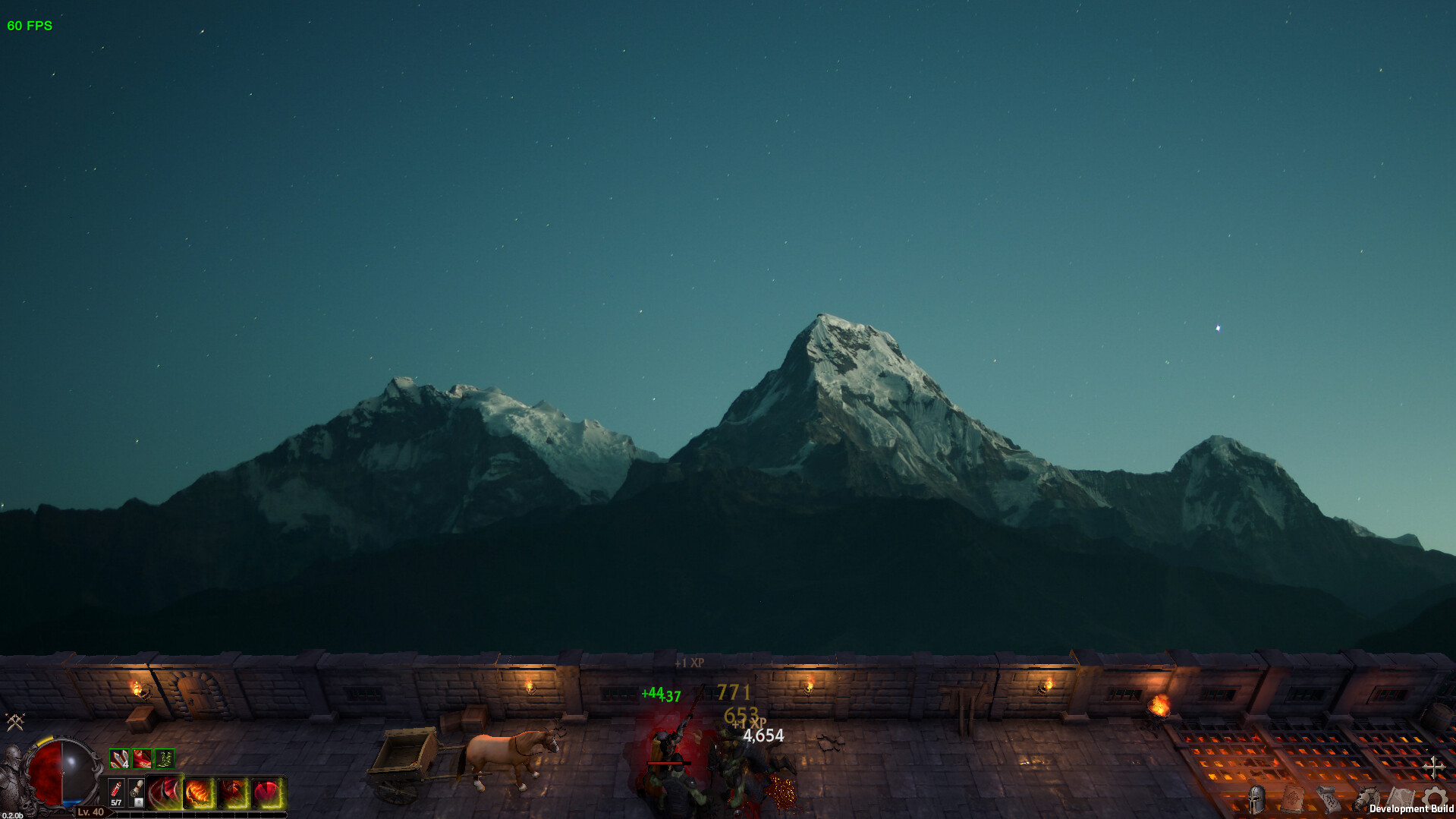 夜間庭院戰鬥畫面
